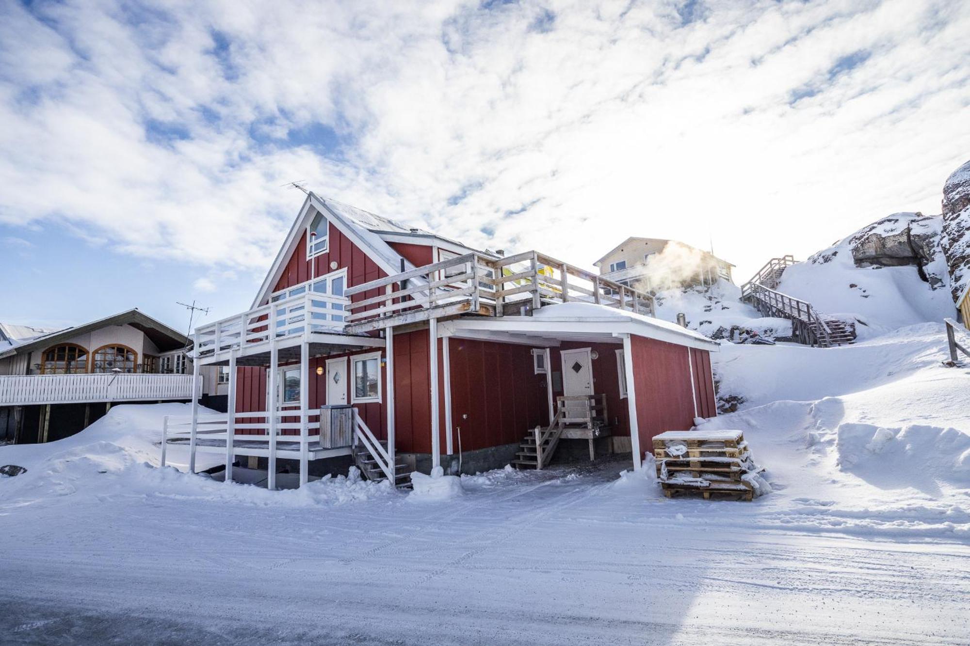 Ilulissat Stay - 4-Bedroom Villa With Sea View And Hot Tub Buitenkant foto