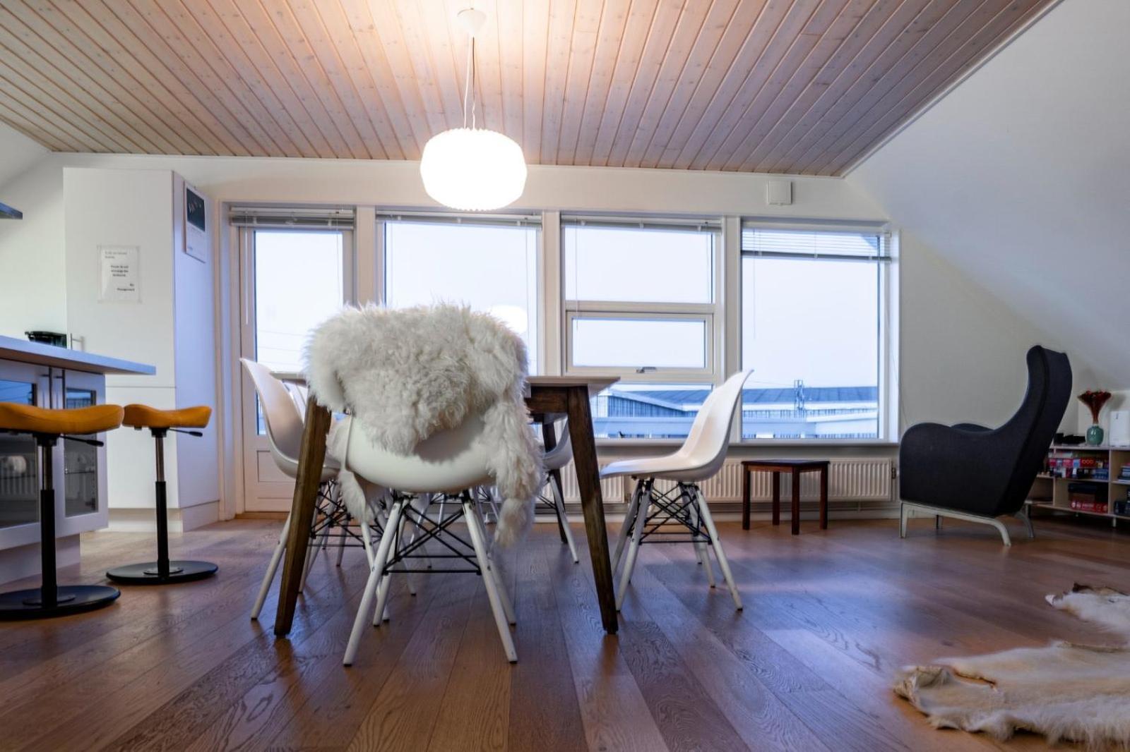 Ilulissat Stay - 4-Bedroom Villa With Sea View And Hot Tub Buitenkant foto